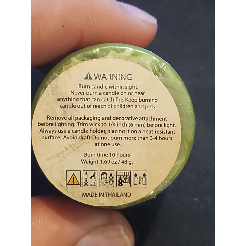 Lot of 2 Holiday Berry Votive Candles 1.69 oz Each – Christmas Green Scented - Picture 2 of 3